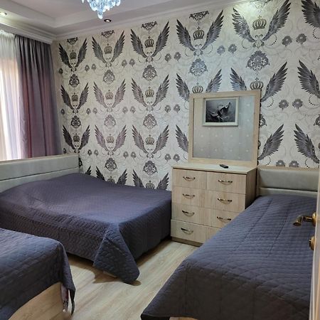 Guesthouse Sabina ティビリシ エクステリア 写真