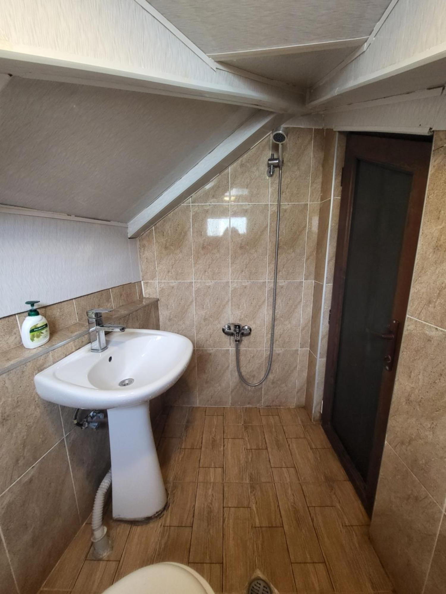 Guesthouse Sabina ティビリシ エクステリア 写真