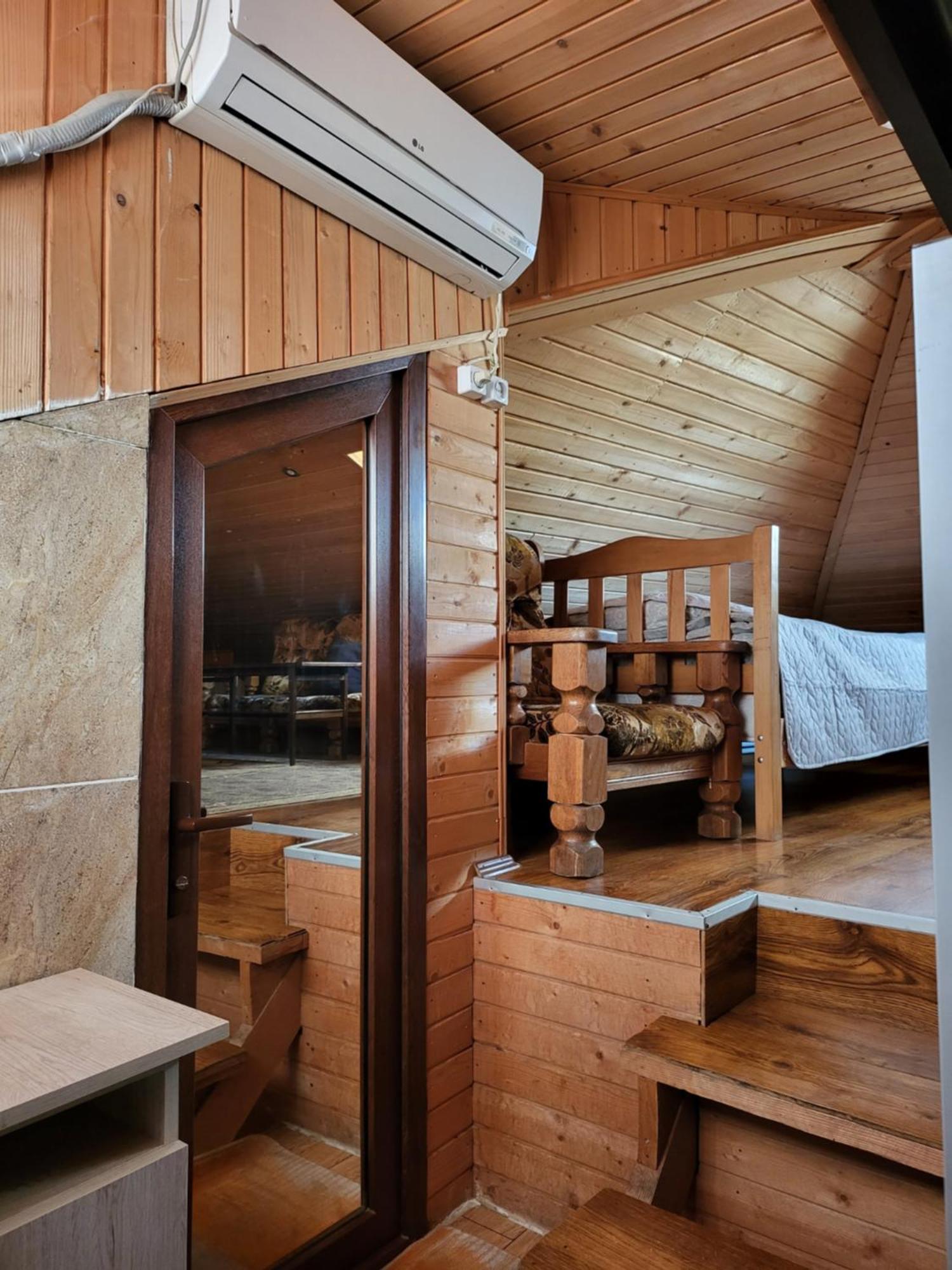 Guesthouse Sabina ティビリシ エクステリア 写真