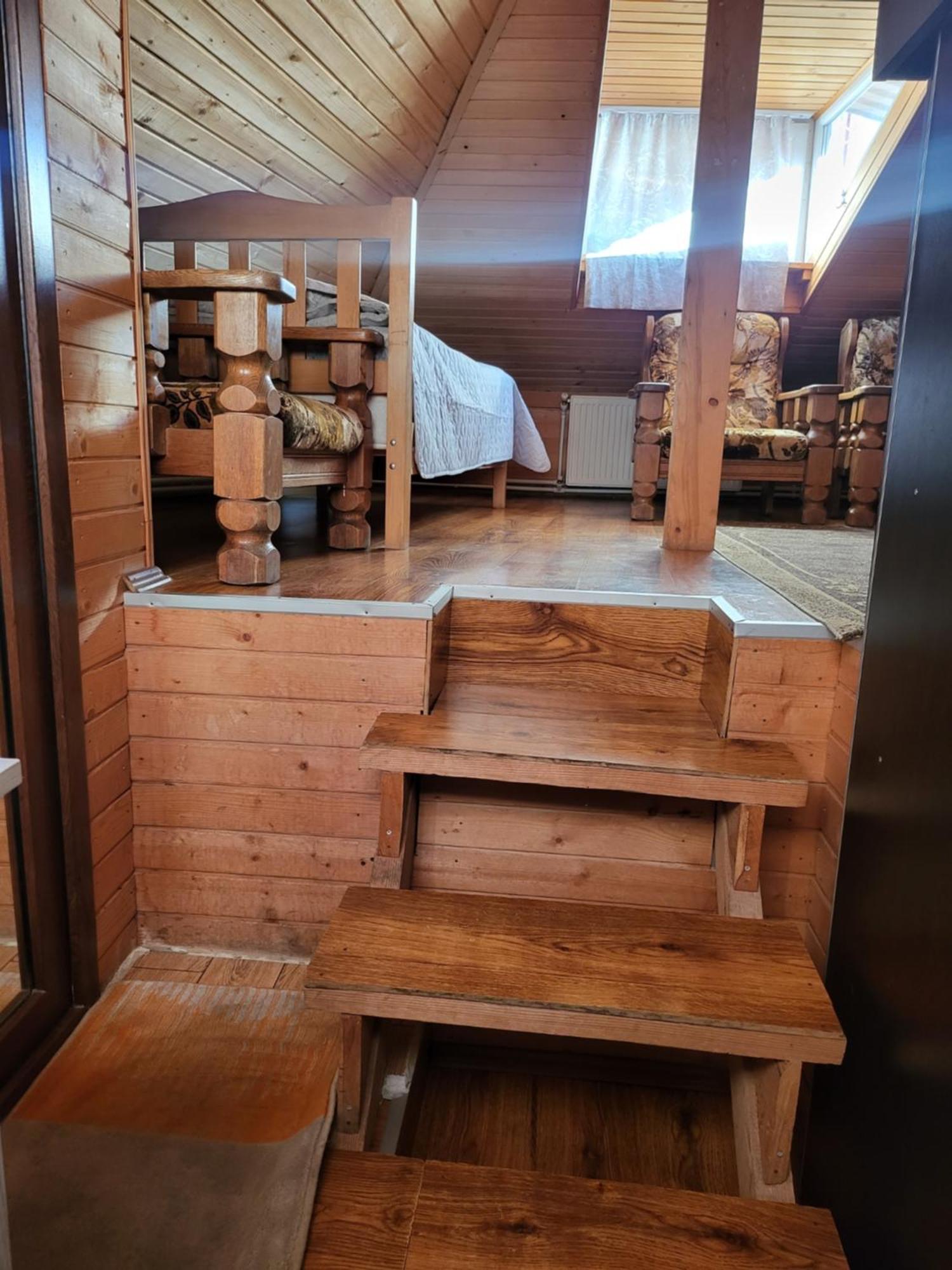 Guesthouse Sabina ティビリシ エクステリア 写真