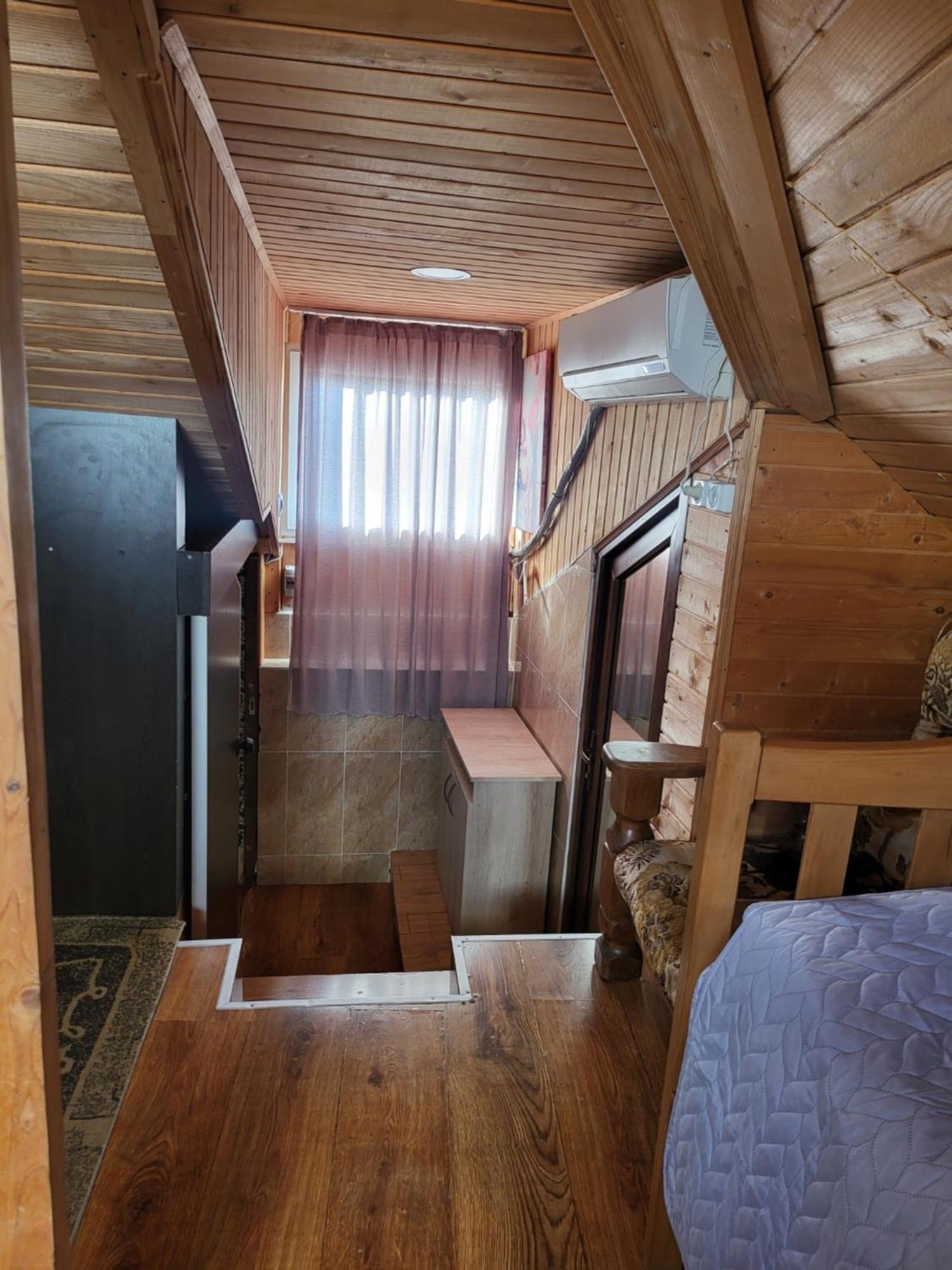 Guesthouse Sabina ティビリシ エクステリア 写真